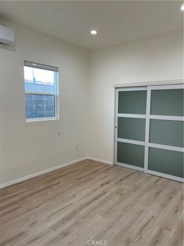 9859 Foothill Boulevard 9857, Lakeview Terrace, CA 91342