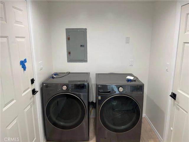 9859 Foothill Boulevard 9857, Lakeview Terrace, CA 91342