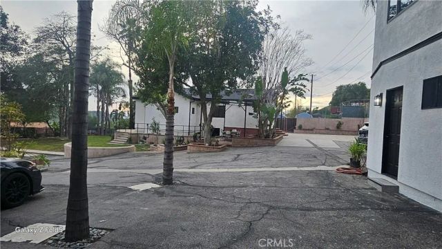 9859 Foothill Boulevard 9857, Lakeview Terrace, CA 91342