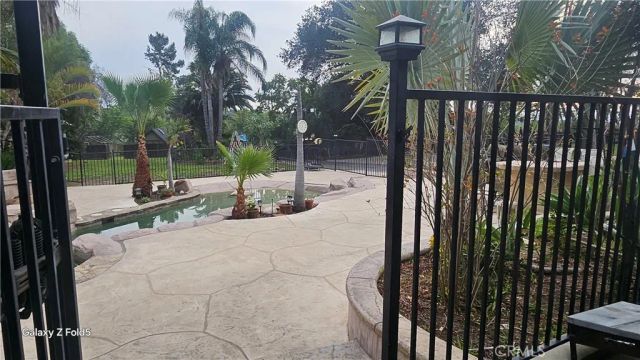 9859 Foothill Boulevard 9857, Lakeview Terrace, CA 91342