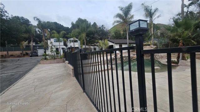 9859 Foothill Boulevard 9857, Lakeview Terrace, CA 91342