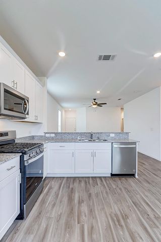 17610 Calabash Drive, Hockley, TX 77447