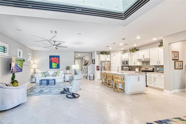 10859 Maitland WAY, Fort Myers, FL 33913