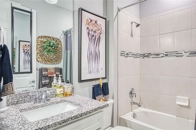 10859 Maitland WAY, Fort Myers, FL 33913