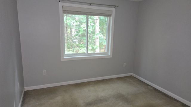 84 Branch Tpke Unit 102, Concord, NH 03301