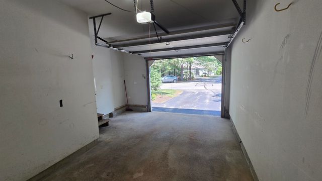 84 Branch Tpke Unit 102, Concord, NH 03301