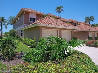 570 Club Marco CIR 7-101, Marco Island, FL 34145
