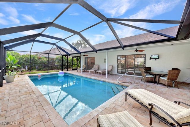 9940 Treasure Cay LN, Bonita Springs, FL 34135