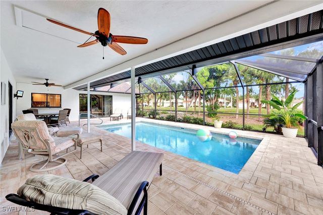 9940 Treasure Cay LN, Bonita Springs, FL 34135