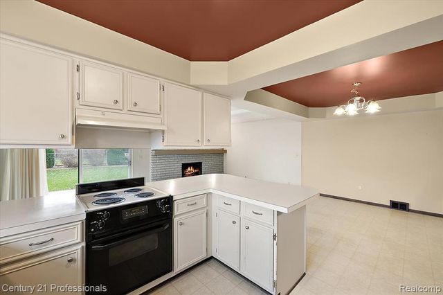 11434 Francis Drive, Sterling Heights, MI 48312