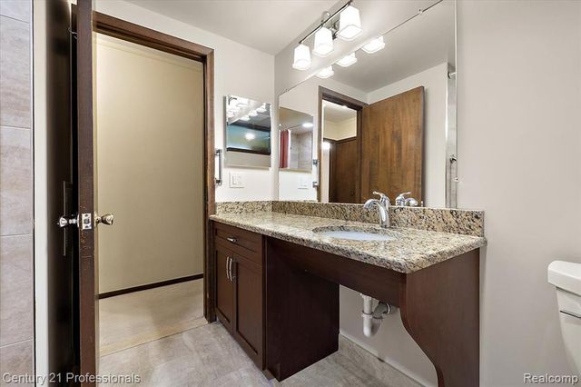 11434 Francis Drive, Sterling Heights, MI 48312