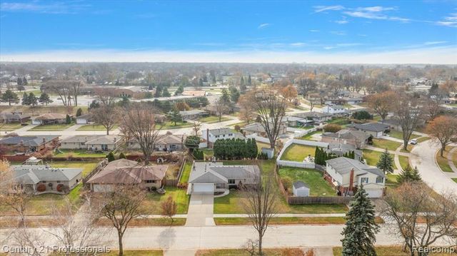 11434 Francis Drive, Sterling Heights, MI 48312
