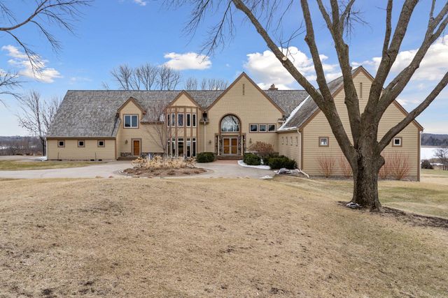 2300 County Road 92, Minnetrista, MN 55359
