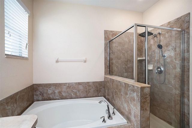 914 PEREGRINE HILL PLACE, Ruskin, FL 33570