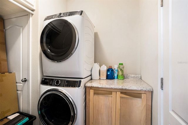 914 PEREGRINE HILL PLACE, Ruskin, FL 33570