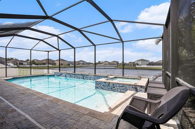 914 PEREGRINE HILL PLACE, Ruskin, FL 33570