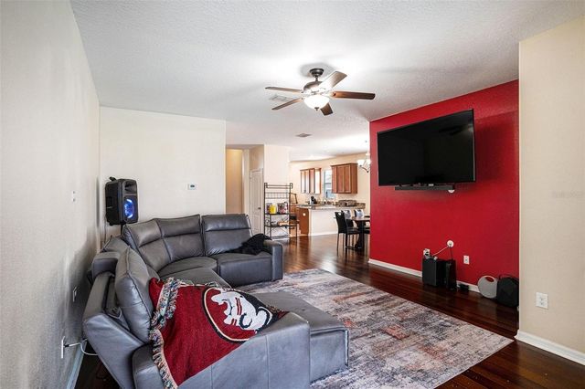 914 PEREGRINE HILL PLACE, Ruskin, FL 33570