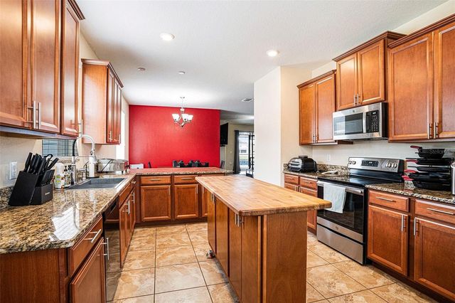 914 PEREGRINE HILL PLACE, Ruskin, FL 33570