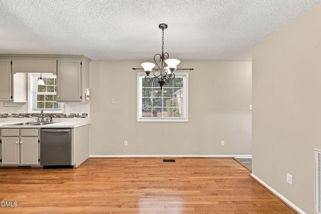 476 Shawnee Drive, Louisburg, NC 27549