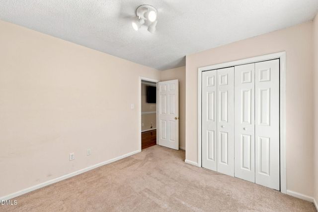 476 Shawnee Drive, Louisburg, NC 27549