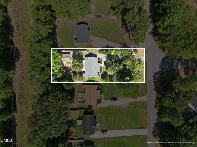 476 Shawnee Drive, Louisburg, NC 27549