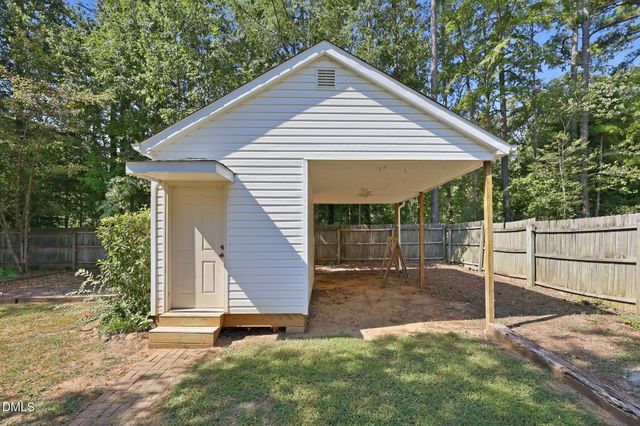 476 Shawnee Drive, Louisburg, NC 27549