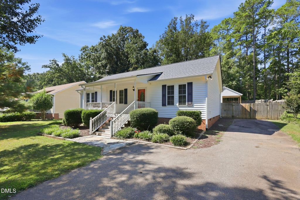476 Shawnee Drive, Louisburg, NC 27549