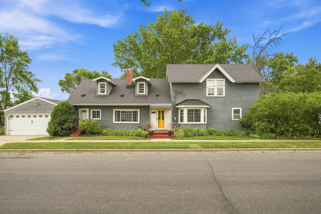 4864 Bloom Avenue, White Bear Lake, MN 55110 — exterior