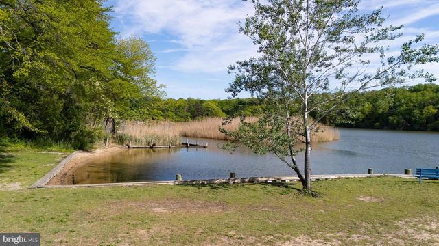 1816 CREMEN RD, Pasadena, MD 21122