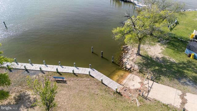 1816 CREMEN RD, Pasadena, MD 21122