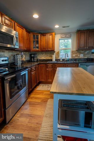 1816 CREMEN RD, Pasadena, MD 21122