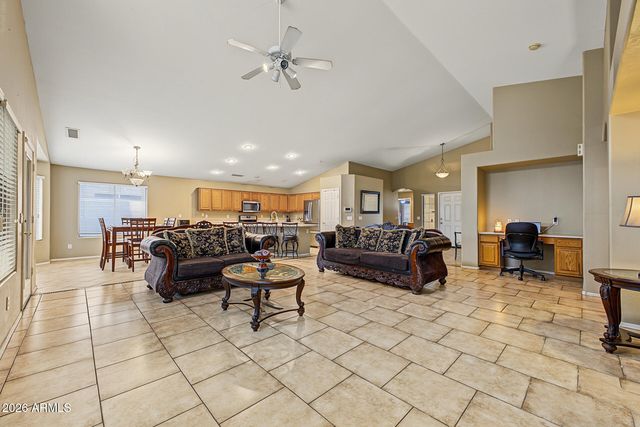 8525 W CHICKASAW Street, Tolleson, AZ 85353
