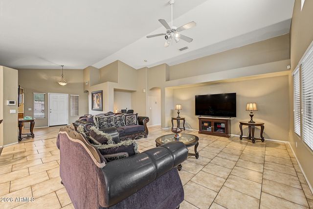 8525 W CHICKASAW Street, Tolleson, AZ 85353