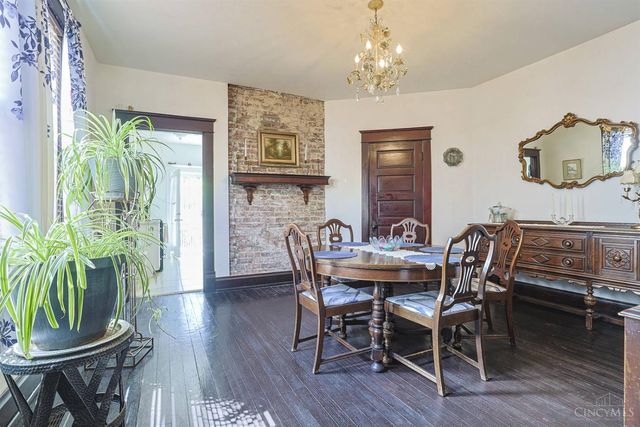 1915 W Fork Road, Cincinnati, OH 45223