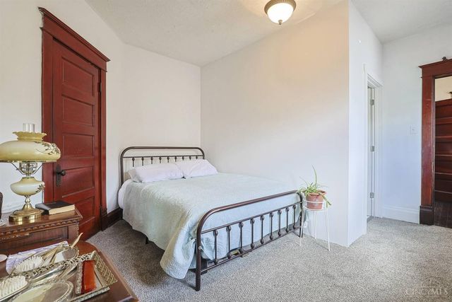 1915 W Fork Road, Cincinnati, OH 45223