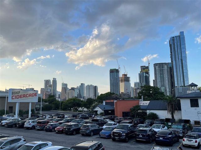 1202 Newning Ave 109, Austin, TX 78704