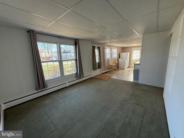 583 ARBOR RD, Morrisville, PA 19067