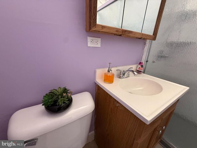 583 ARBOR RD, Morrisville, PA 19067