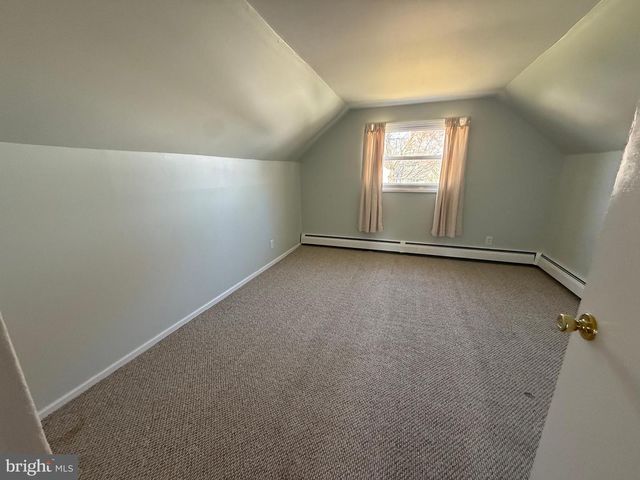 583 ARBOR RD, Morrisville, PA 19067