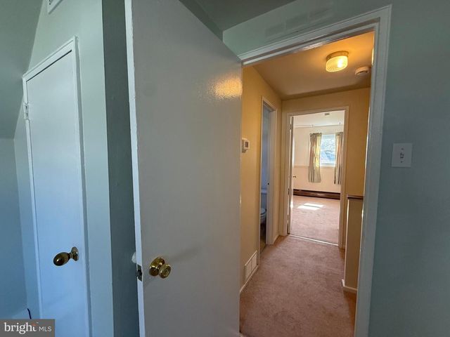 583 ARBOR RD, Morrisville, PA 19067