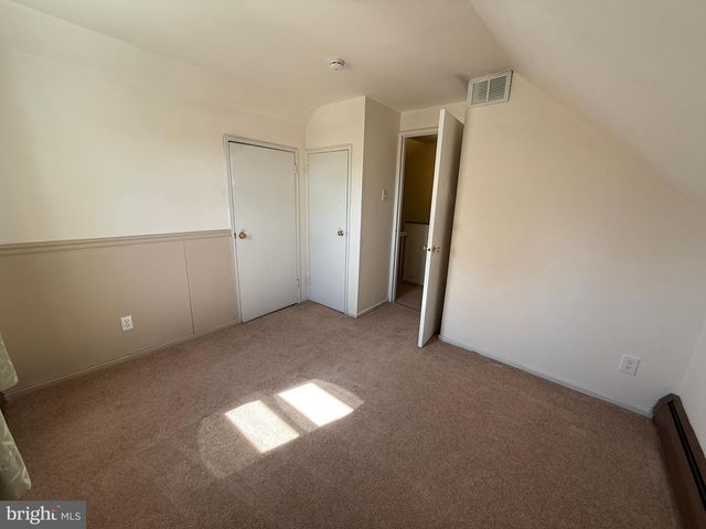 583 ARBOR RD, Morrisville, PA 19067