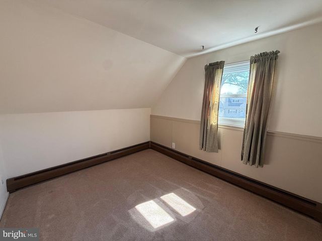 583 ARBOR RD, Morrisville, PA 19067