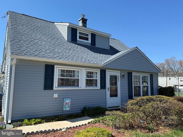 583 ARBOR RD, Morrisville, PA 19067