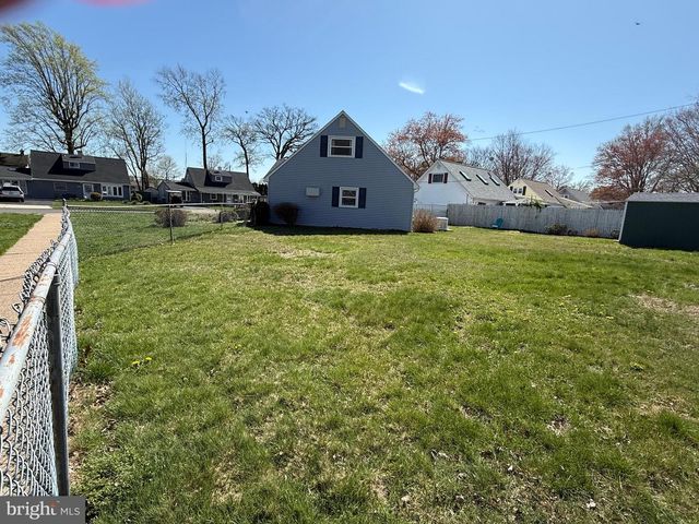 583 ARBOR RD, Morrisville, PA 19067