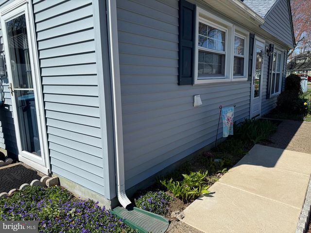 583 ARBOR RD, Morrisville, PA 19067