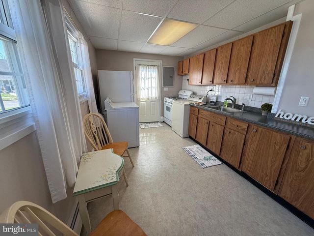 583 ARBOR RD, Morrisville, PA 19067