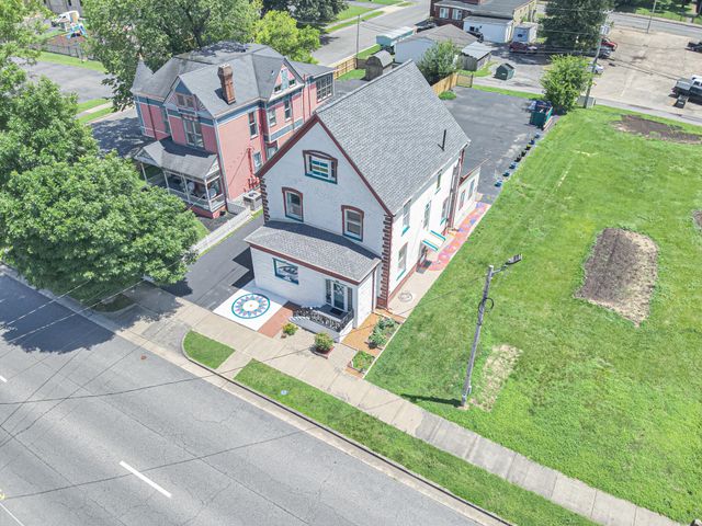 806 Jefferson Street, Paducah, KY 42001