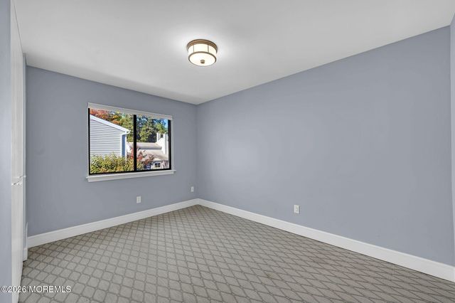 8 Joyce Court, Tinton Falls, NJ 07724