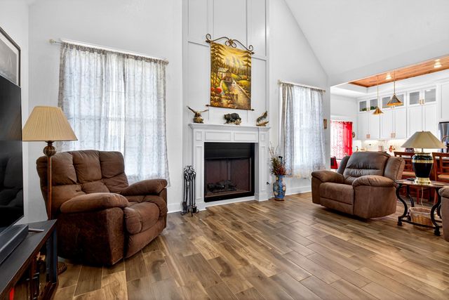 130 E Winners Circle, Longview, TX 75602