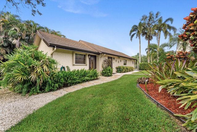 3551 SW 116th Avenue, Davie, FL 33330